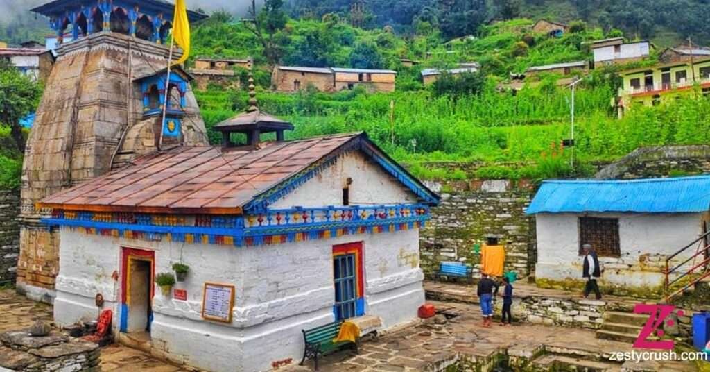 Triyuginarayan-Temple-Kedarnath