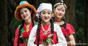 Sikkim-Traditional-Dress-Female-and-Jewelry