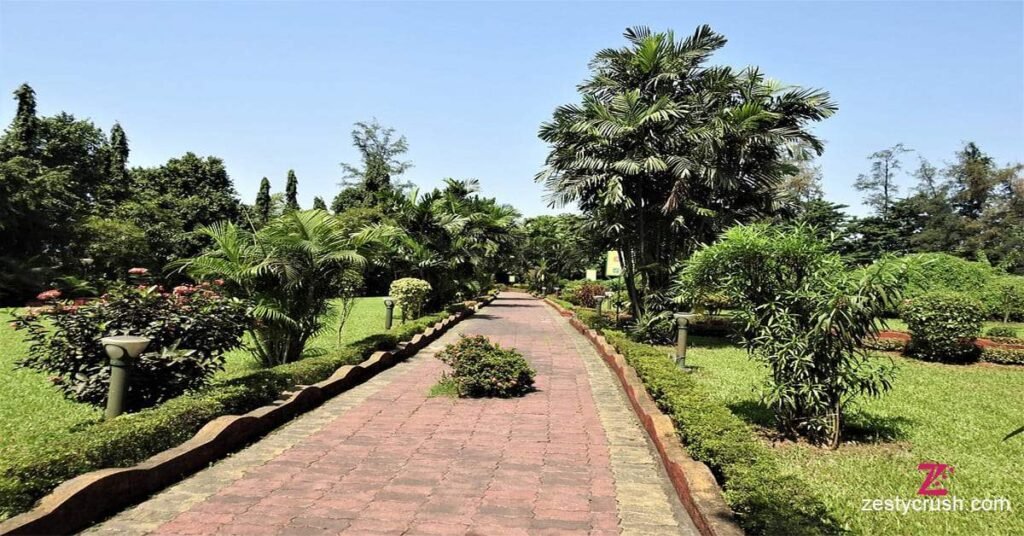 Hirwa-Van-Gardens-Silvassa