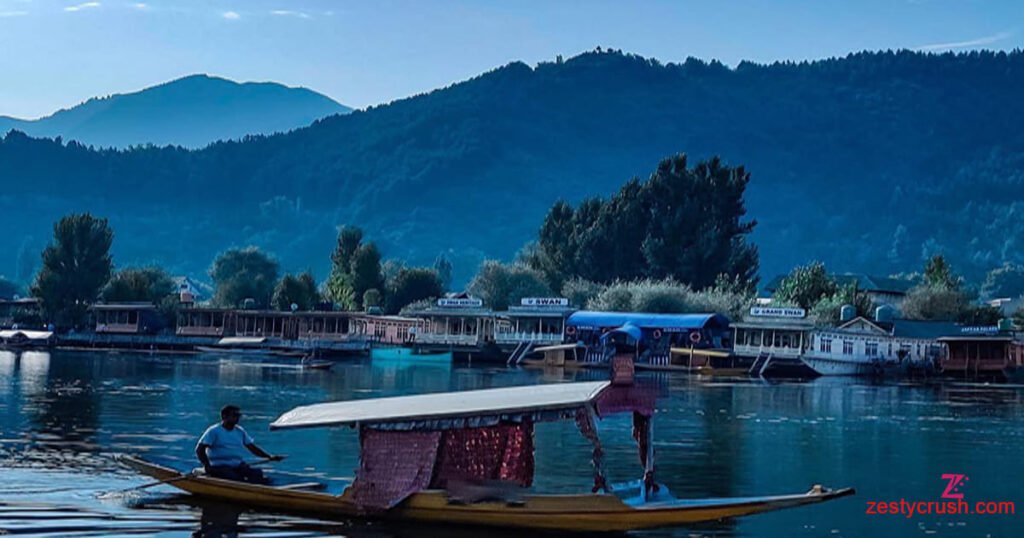 Dal-Lake