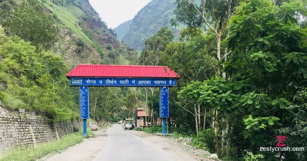 Tirthan-Valley-Entrance