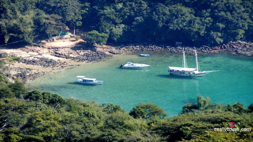 Lagoa Verde Ilha Grande Brazil
