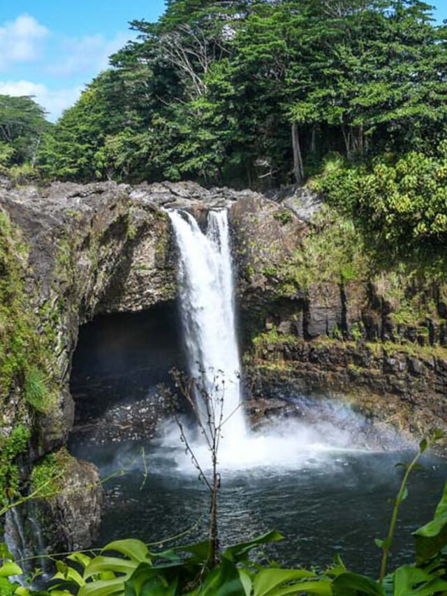 Rainbow-Falls-Hilo-Hawaii