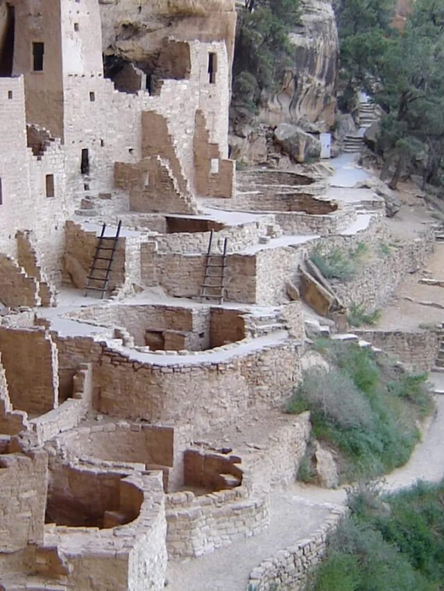 The Ancestral Puebloans