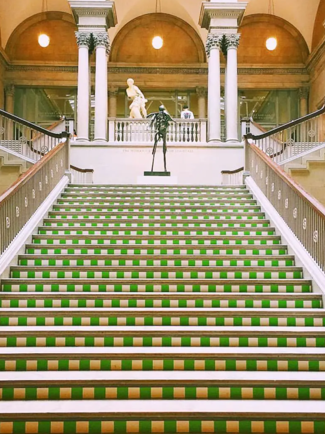 The Art Institute of Chicago