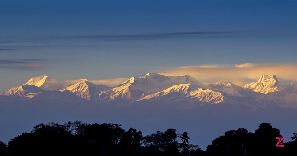 Surise view of Kunchanjunga