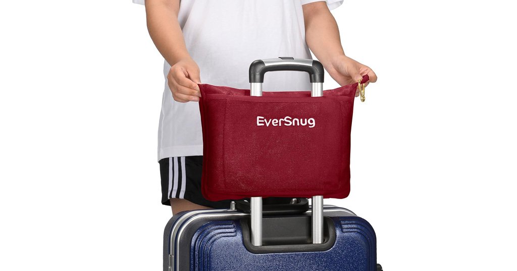 Compact blanket for carry-on