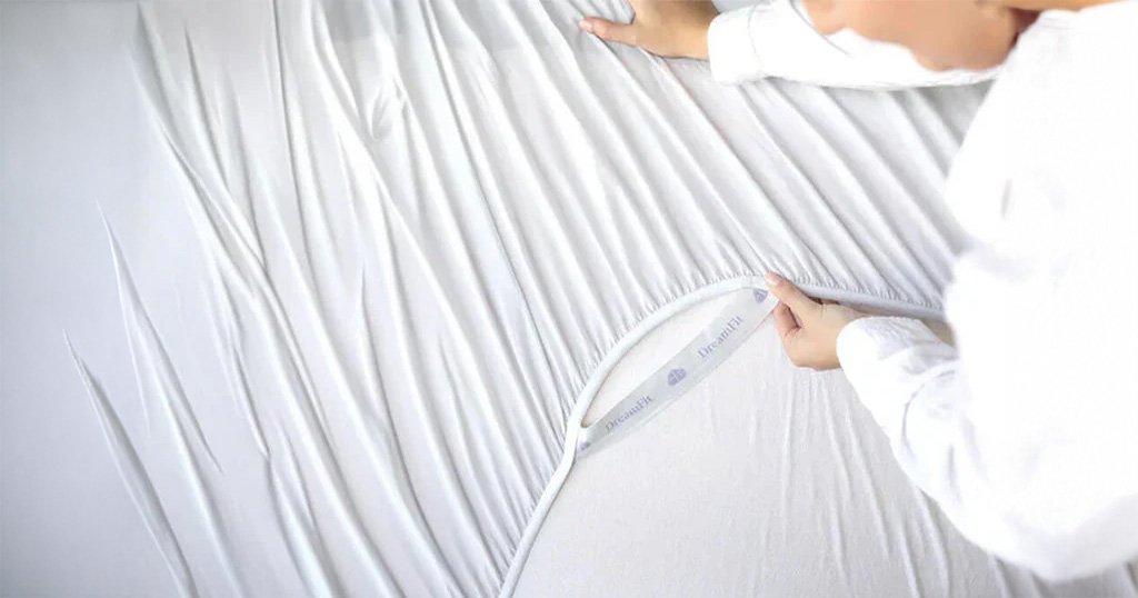 Dream Comfort Mattress Protector