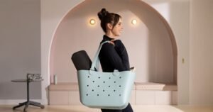 Rubber tote for travel