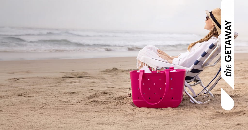 Sand-proof tote