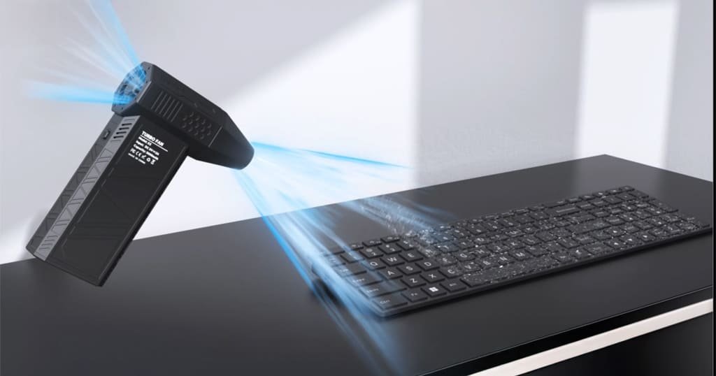 Air duster for keyboard