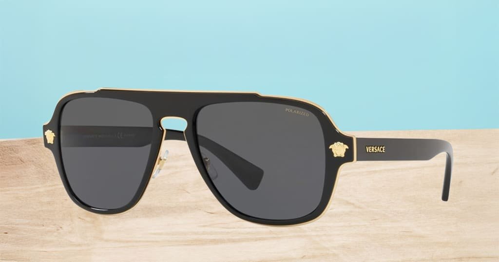 Black frame men sunglasses