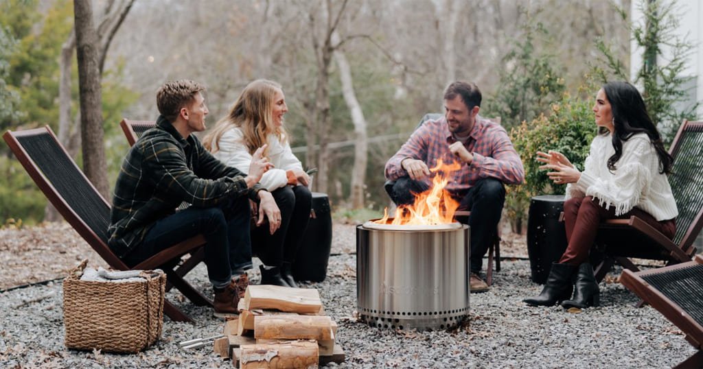 Camping fire pit for 4–6 people