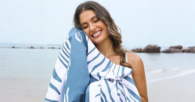 Microfiber beach towel quick dry