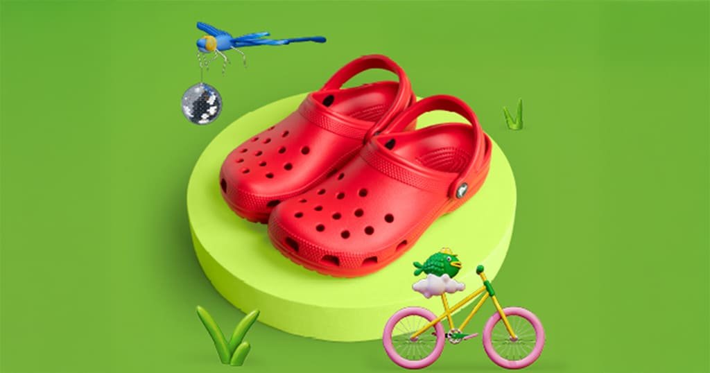 Lightweight travel footwear