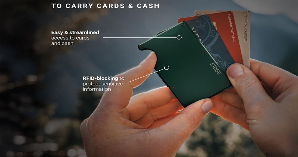 Minimalist wallet for men