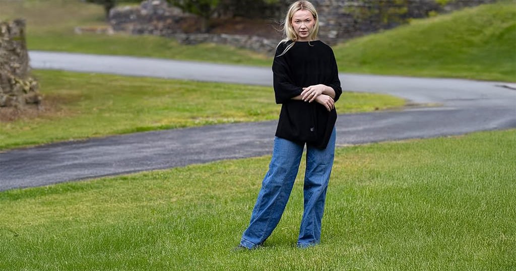 Premium travel accessory for women