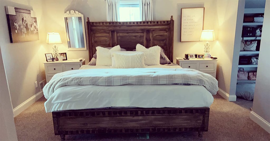 Wireless remote adjustable bed