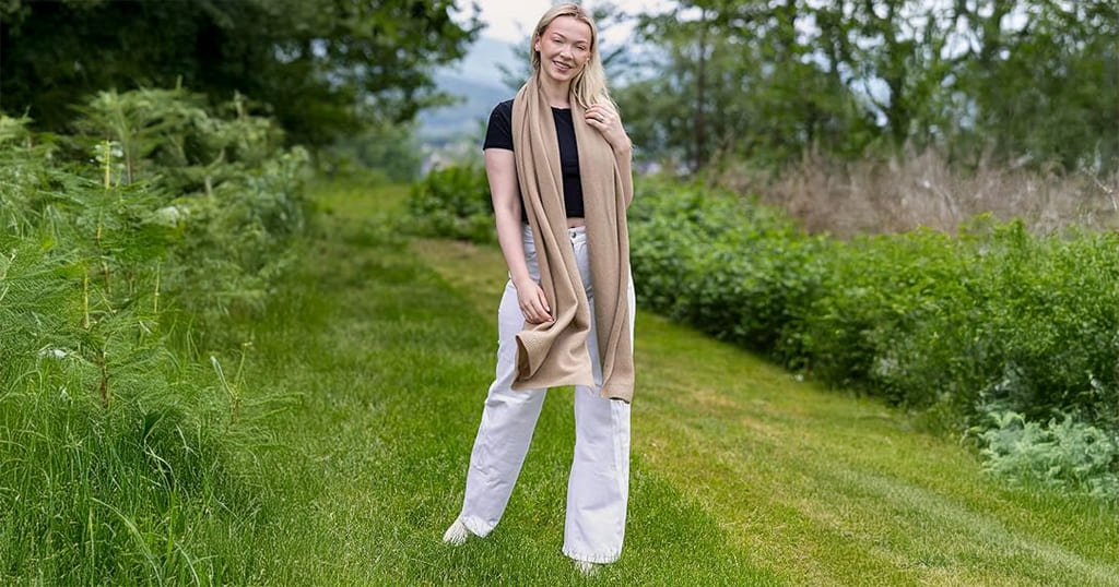 Women’s luxury pashmina scarf