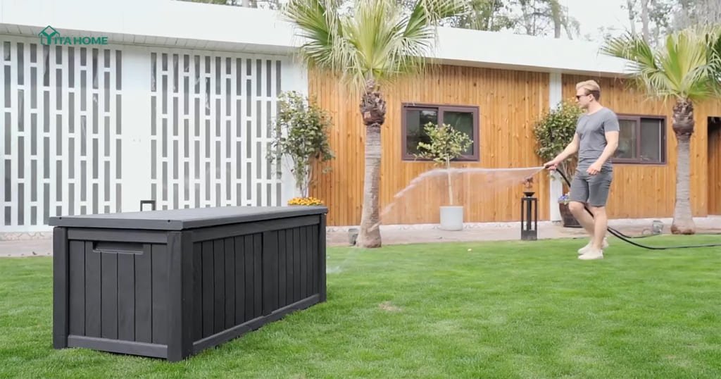 Weatherproof outdoor storage box