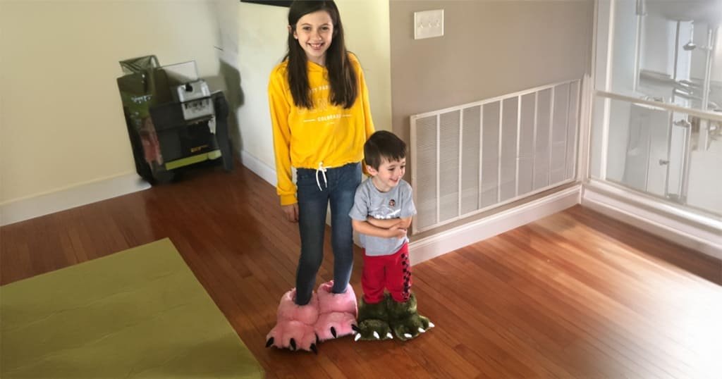 Monster paw slippers