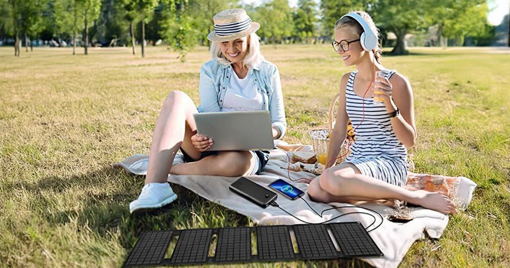 foldable solar panel USB